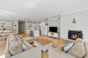 Minifie Beach House 13